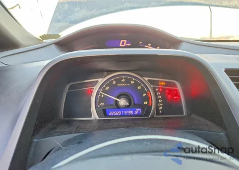 2011 Hond Civic z USA, uszkodzony, nr VIN 2HGFA1F57BH506828